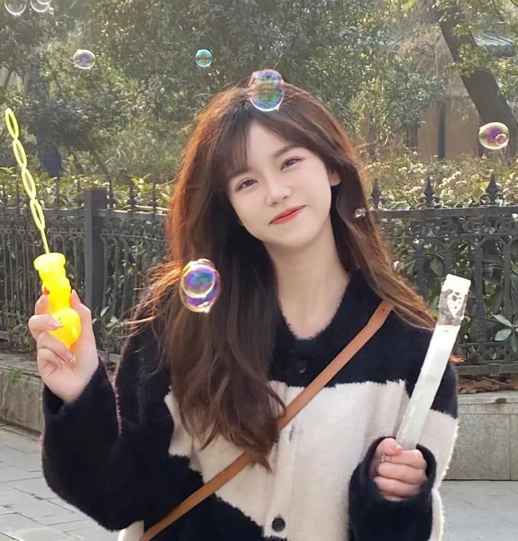 暴风少年之三大家族